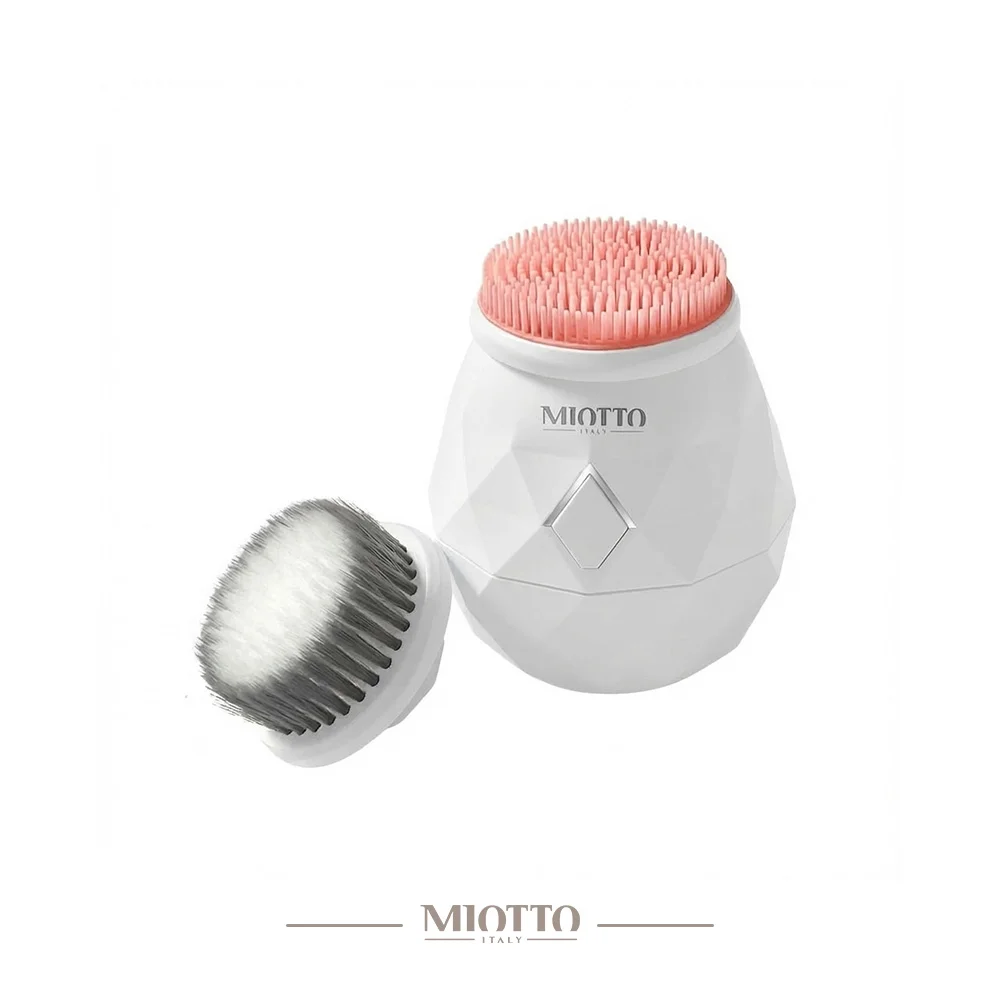 DIAMANTE Facial Cleansing Brush